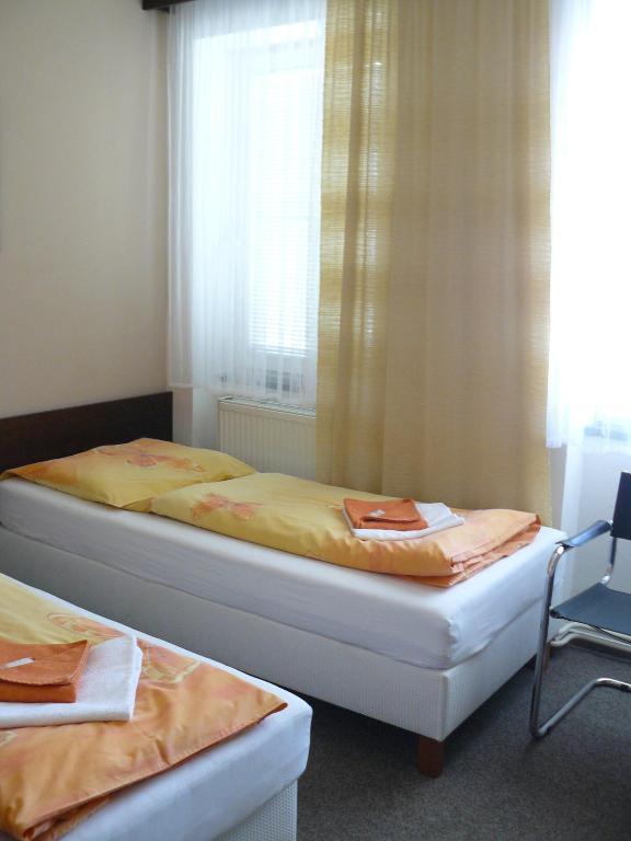Hotel Bílá Růže Brno Habitación foto